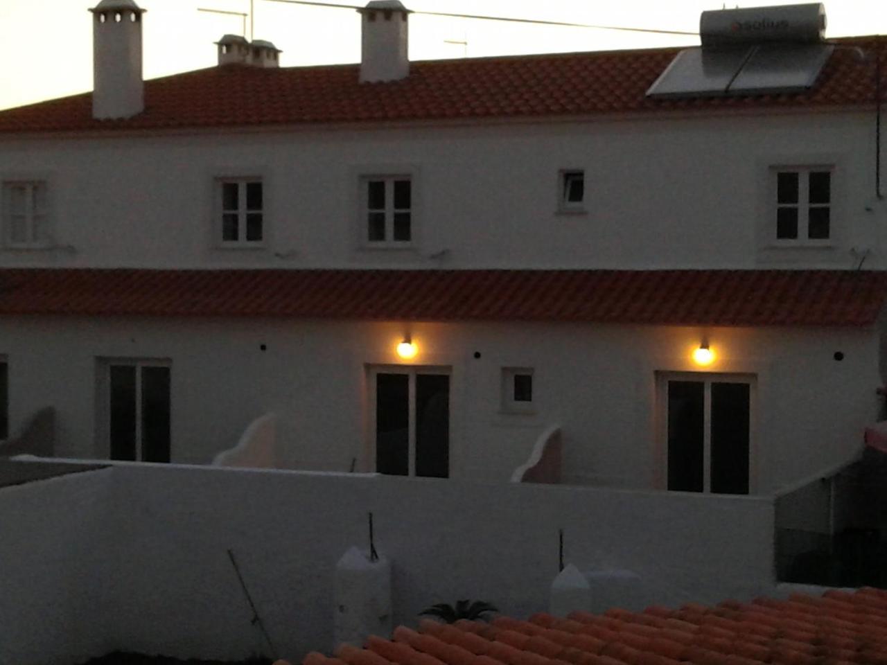Alojamentos Vitinho - Vila Nova Milfontes Вила Нова де Милфонтеш Екстериор снимка